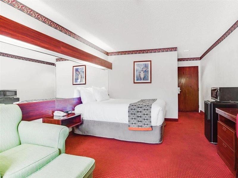 Microtel Inn & Suites By Wyndham Savannah/Pooler Extérieur photo
