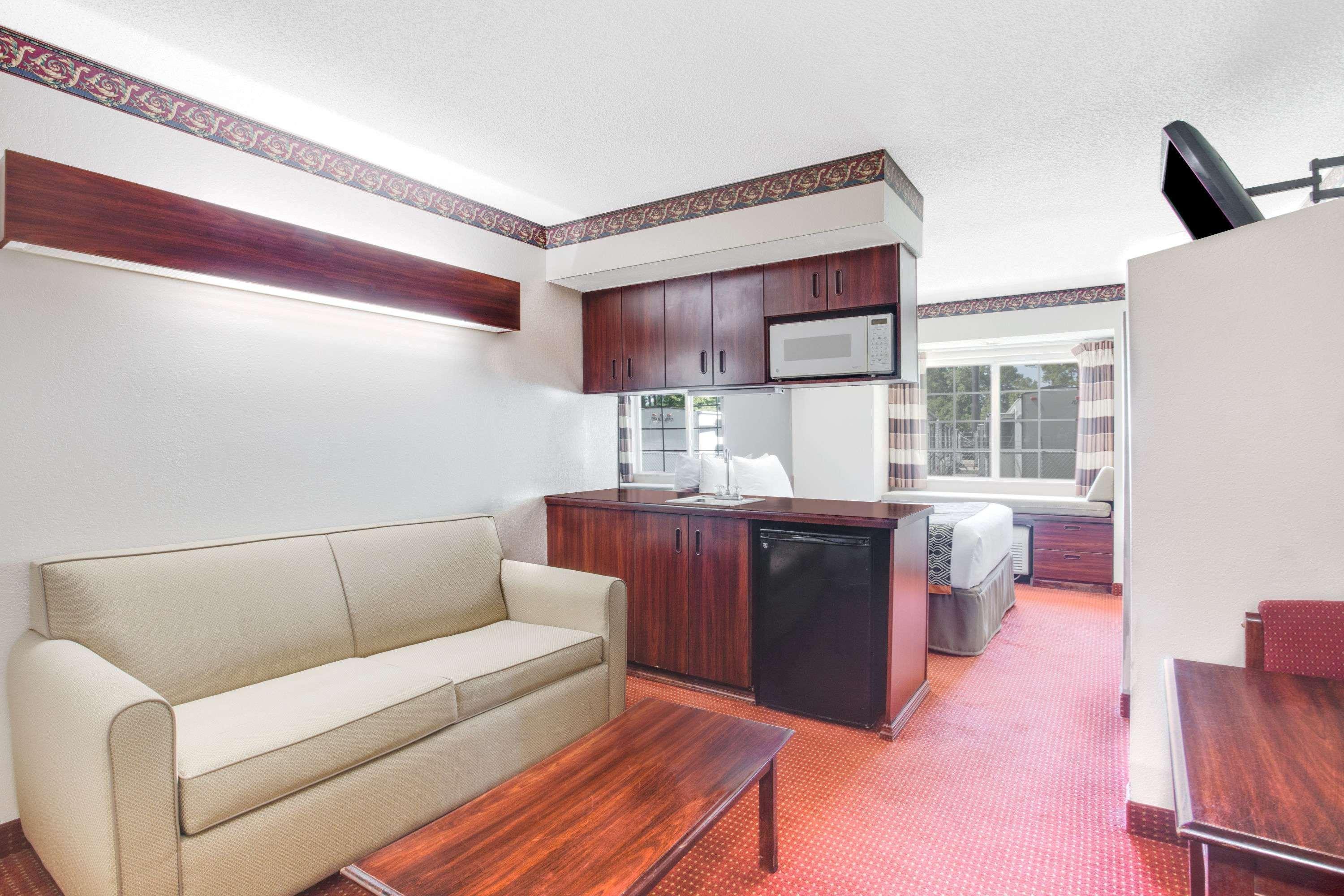 Microtel Inn & Suites By Wyndham Savannah/Pooler Extérieur photo